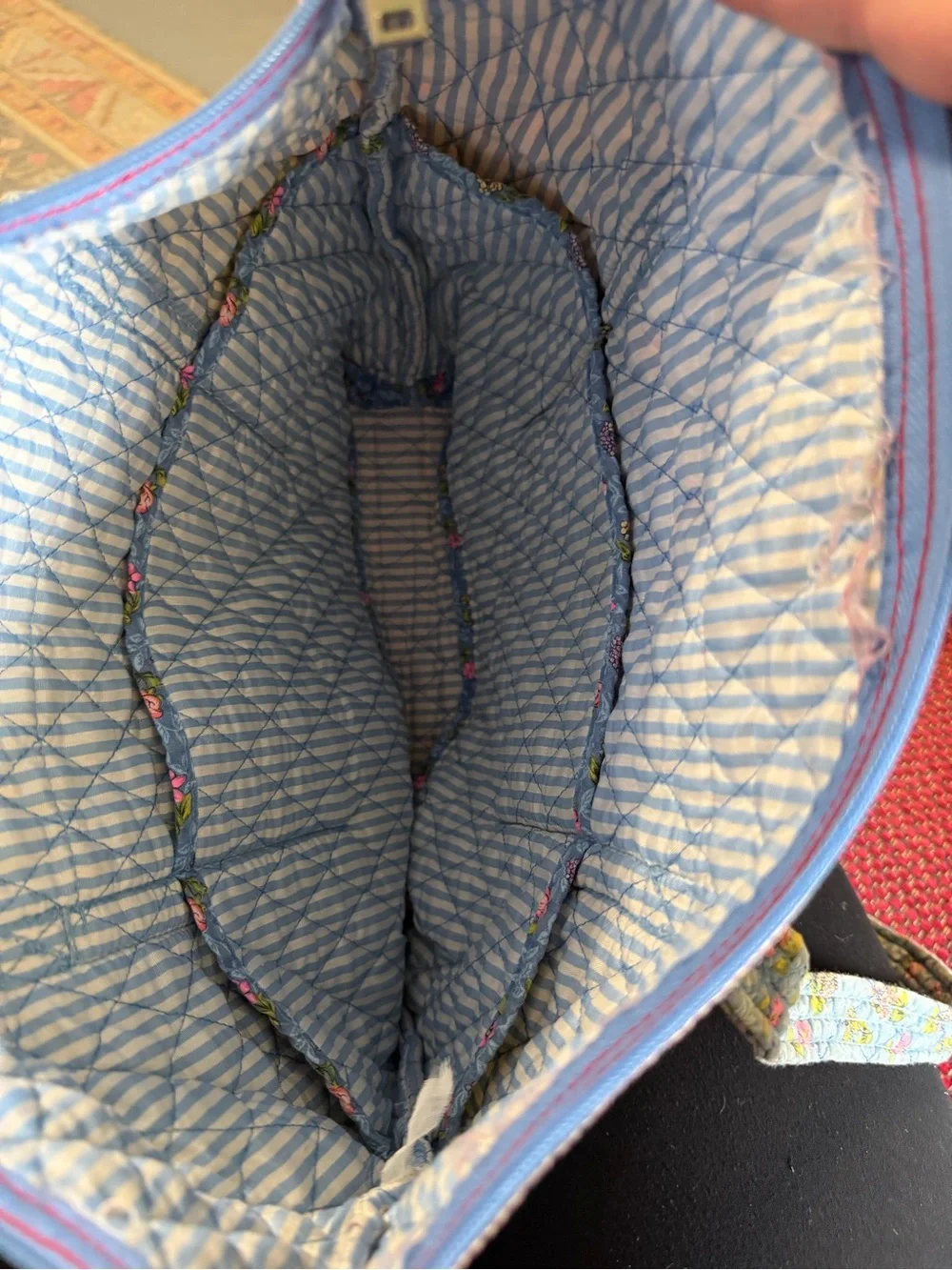 Quilted Floral Tote Bag with Red Accent - Blue